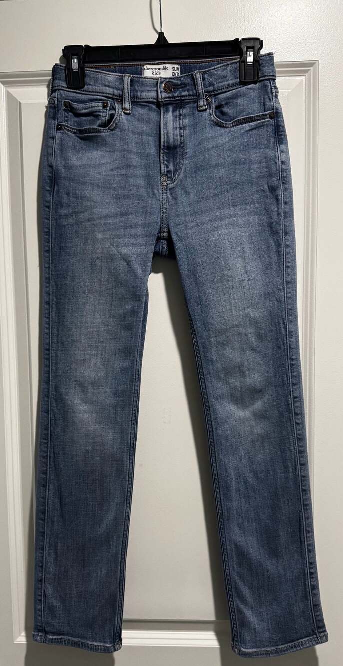 Abercrombie Kids Slim Straight Jeans Size 13/14